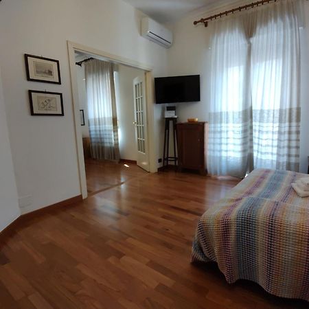 Nel Mezzo Del Cammin Apartment Brindisi Exterior foto